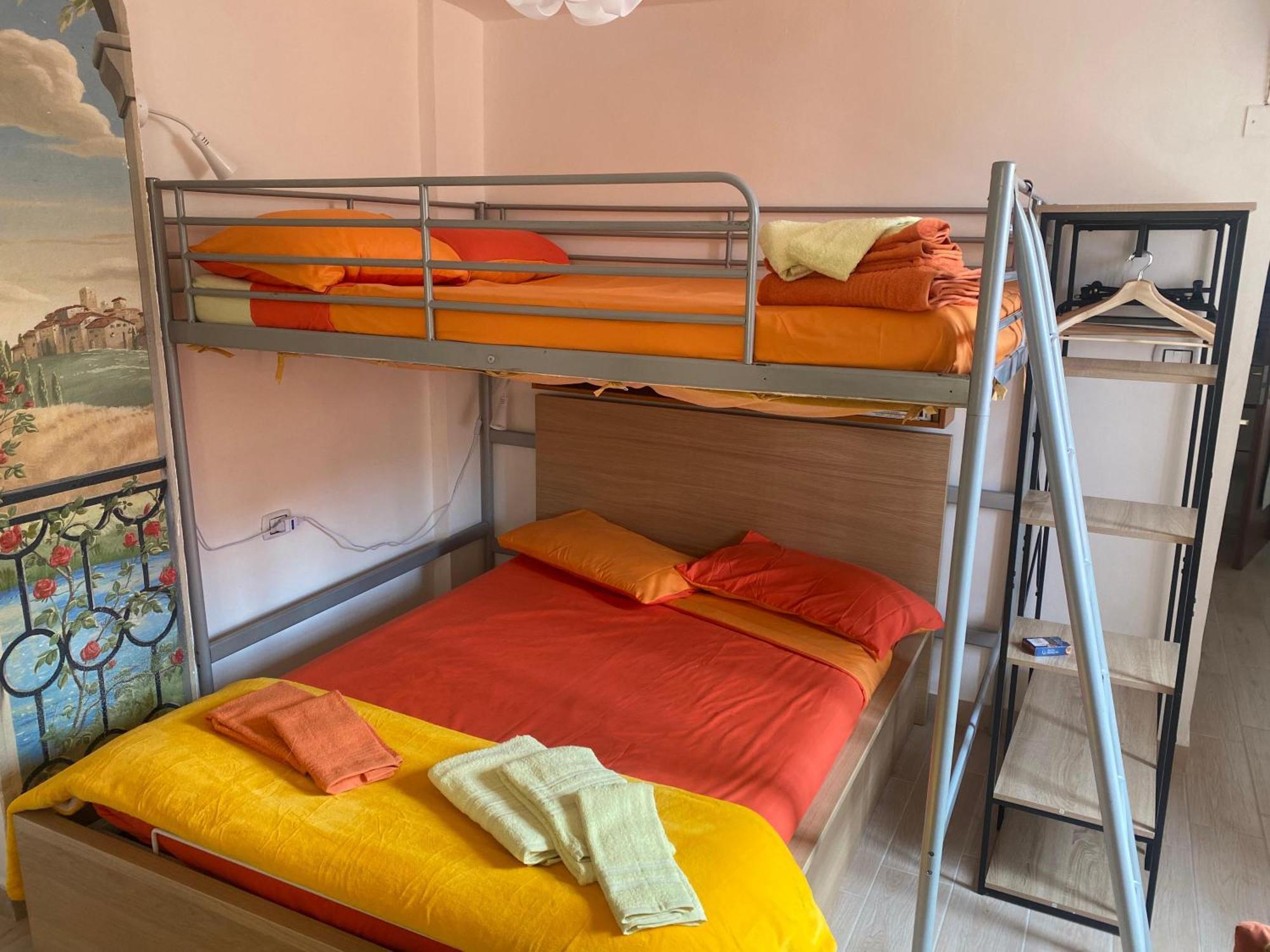 Ferienwohnung La Casa Di Ida Nel Porto Antico Genua Exterior foto